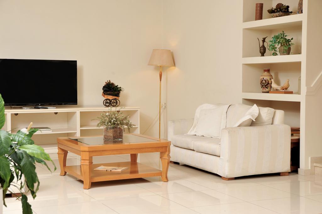 Athens Atrium Hotel & Jacuzzi Suites Dış mekan fotoğraf